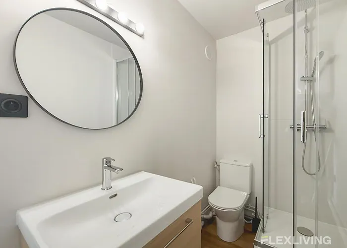 아파트 Charming 16m In 20 With Shared Terrace *